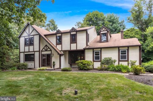 1440 Buford Dr, Yardley, PA 19067-4342