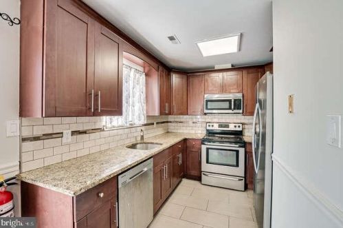 79 David Brearly Ct, Princeton NJ  08540-7658 exterior