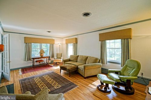 126 Lakeside Dr, Laurel DE  19956-1144 exterior