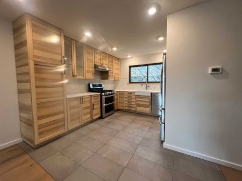 26 Beech Ct, Fishkill NY  12524-2606 exterior