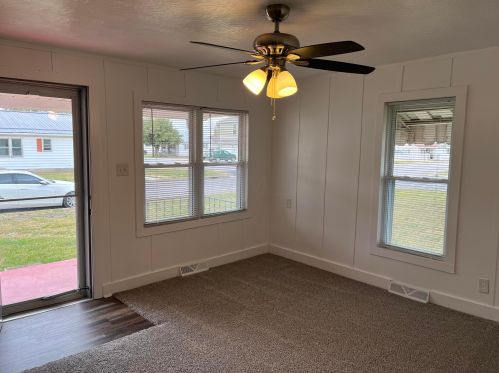 619 Eastern Ave, Washington Ch OH  43160-1553 exterior