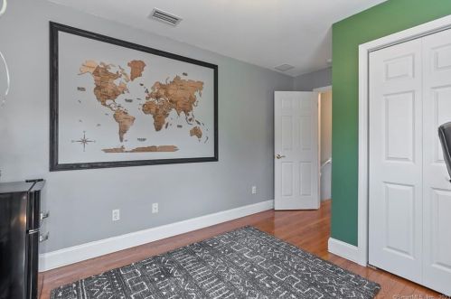 275 Wooster St, New Britain CT 06052-1030 exterior