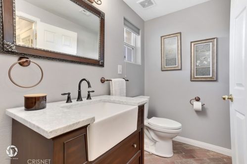 15414 Cuda Dr, Bakersfield CA  93307-9279 exterior