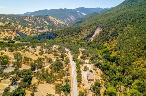 45100 Carmel Vly Rd, Greenfield CA  93927-9757 exterior