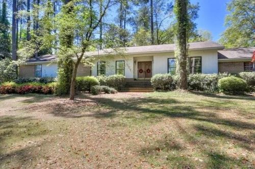 161 Manville Ave, Barnwell, SC 29812-1591