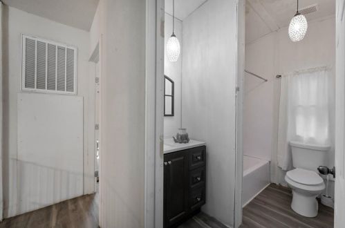 16501 Williams Rd, Conroe TX 77303-3496 exterior