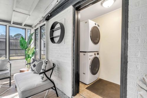 1463 Goblet Ave, Mount Pleasant SC  29464-4831 exterior