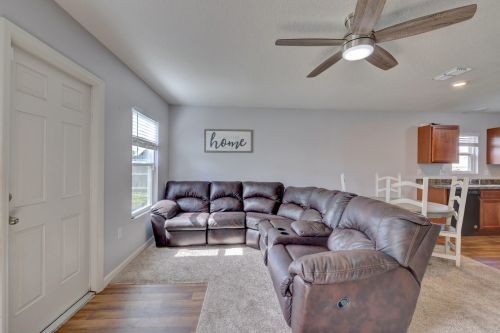 1977 Floresta Dr, Fort Pierce FL  34983-4619 exterior