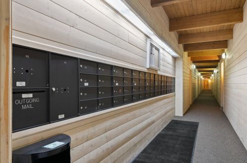 130 Water St, Milwaukee WI 53202-6018 exterior