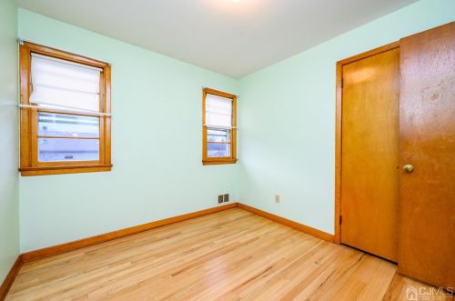 2320 Oxford Ave, South Plainfield NJ  07080-5431 exterior