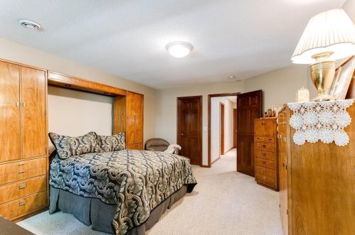 8958 Coffman Path, South Saint Paul MN  55076-3396 exterior