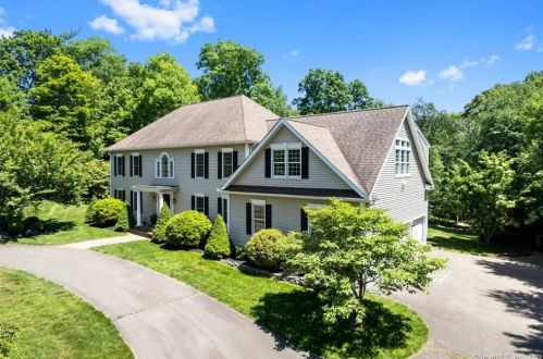 35 Buell Hill Rd, Deep River, CT 06419-1315