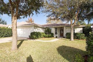 12805 Ellis Island Dr, Jacksonville, FL 32224-8502