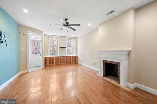 2511 Cedar St, Philadelphia PA  19125-3121 exterior