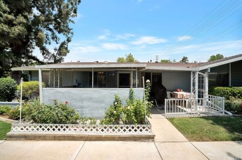 19230 Avenue Of The Oaks, Santa Clarita, CA 91321-1405
