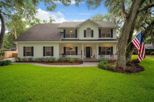 6325 Cedar Ln, Lakeland, FL 33813-3564