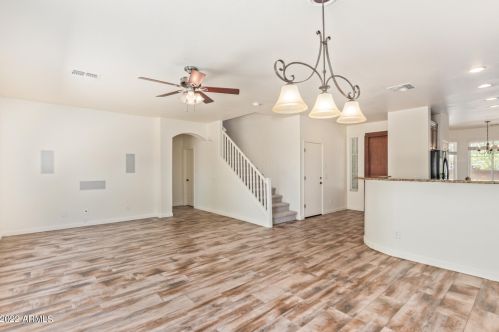 4284 Milky Way, Gilbert, AZ 85295-6105