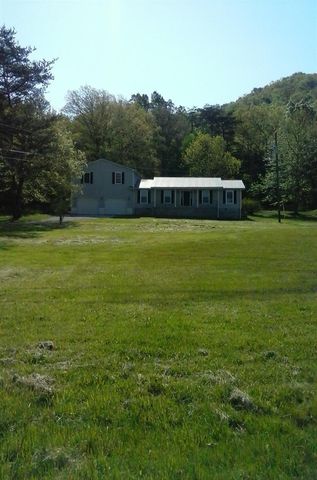 1320 Gabbardtown Rd, Berea, KY 40403-9278