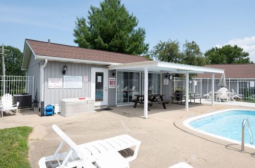 105 Highland Trce, Newport KY  41076-1152 exterior