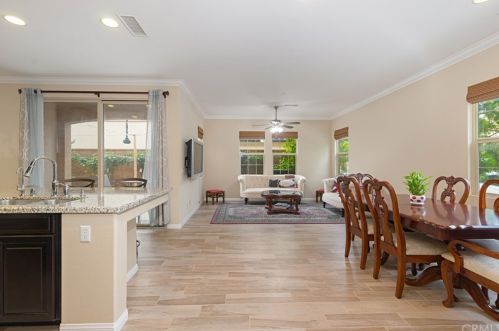 183 Firefly, Irvine, CA 92618-8886