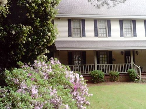 1720 Waterford Dr, Wilson, NC 27896-1589