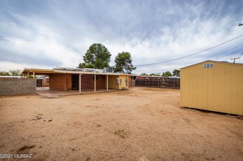 4941 Andrew St, Tucson AZ 85711-6431 exterior