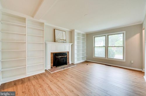 626 Worchester St, Herndon VA  20170-3139 exterior