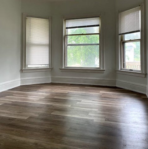 2371 15th St, Milwaukee, WI 53206-3146
