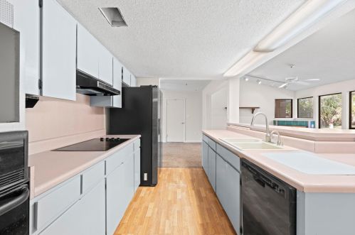 37 Walnut Ave, Shalimar FL  32579-1121 exterior