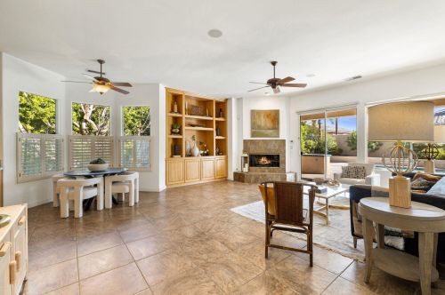 2 King Edward Ct, Rancho Mirage CA  92270-1621 exterior