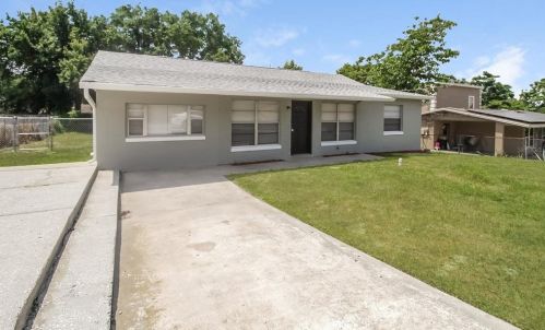 324 Ella J Gilmore St, Apopka FL  32703-6910 exterior