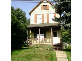 35 Griffith Ave, Washington, PA 15301-2277