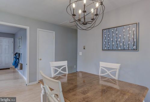 107 8th St, Laurel DE  19956-1401 exterior