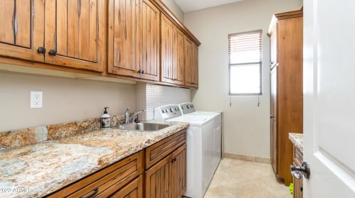 36423 35th Ave, Phoenix AZ  85086-4357 exterior