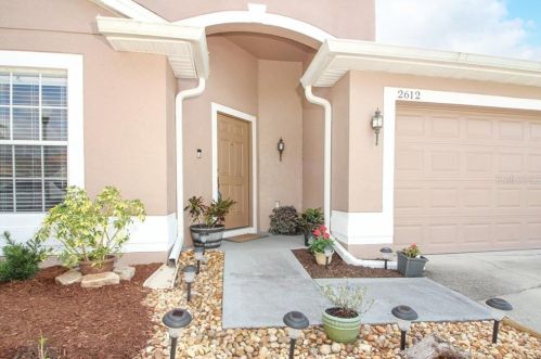 2612 Holly Pine Cir, Orlando, FL 32820-2282