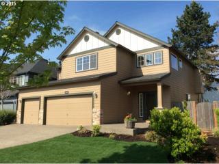 52699 Porter Ln, Scappoose, OR 97056-3557
