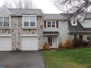 422 Revere Dr, Southampton, PA 18966-2778