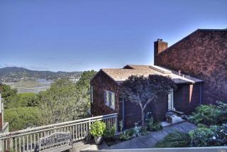 450 Headlands Ct, Sausalito CA 94965-3005 exterior