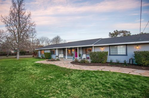 1704 Cottonwood St, Solvang, CA 93463-9706