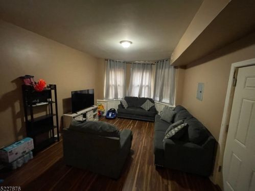 168 18th St, East Orange NJ  07018-0039 exterior