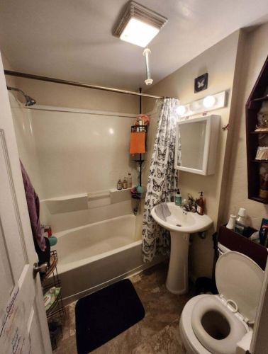 1135 Cedarview Dr, Springfield OH  45503-3838 exterior