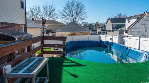 1364 I St, Floral Park NY  11003-3846 exterior