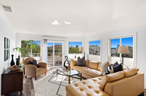 34081 Calle La Primavera, Dana Point CA  92629-2608 exterior