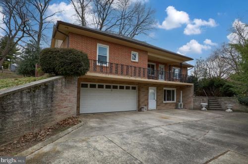 350 Vine St, Longlevel, PA 17368-1226