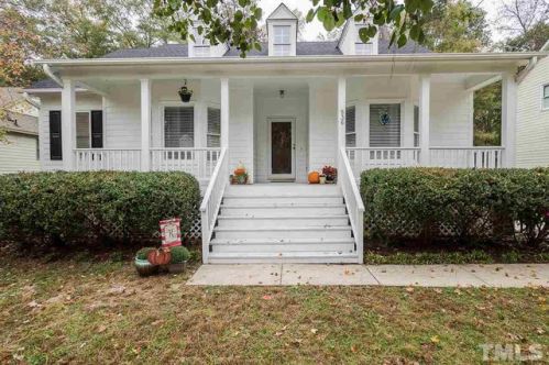 836 Laurens Way, Knightdale, NC 27545-8827