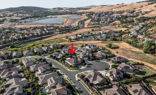 205 Tillman Ct, Folsom CA  95762-9571 exterior