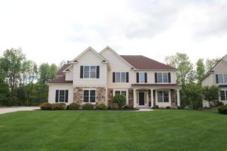 49 Hyacinth Ln, Fairport, NY 14450-9219