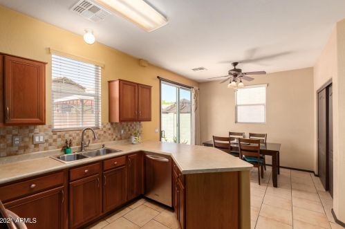 10116 Williams St, Tolleson AZ  85353-8328 exterior