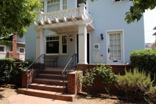 957 36th St, Sacramento CA  95816-4557 exterior