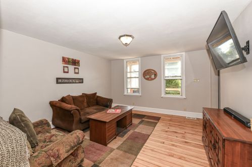 3115 Brisbane Ave, Milwaukee WI 53207-2605 exterior